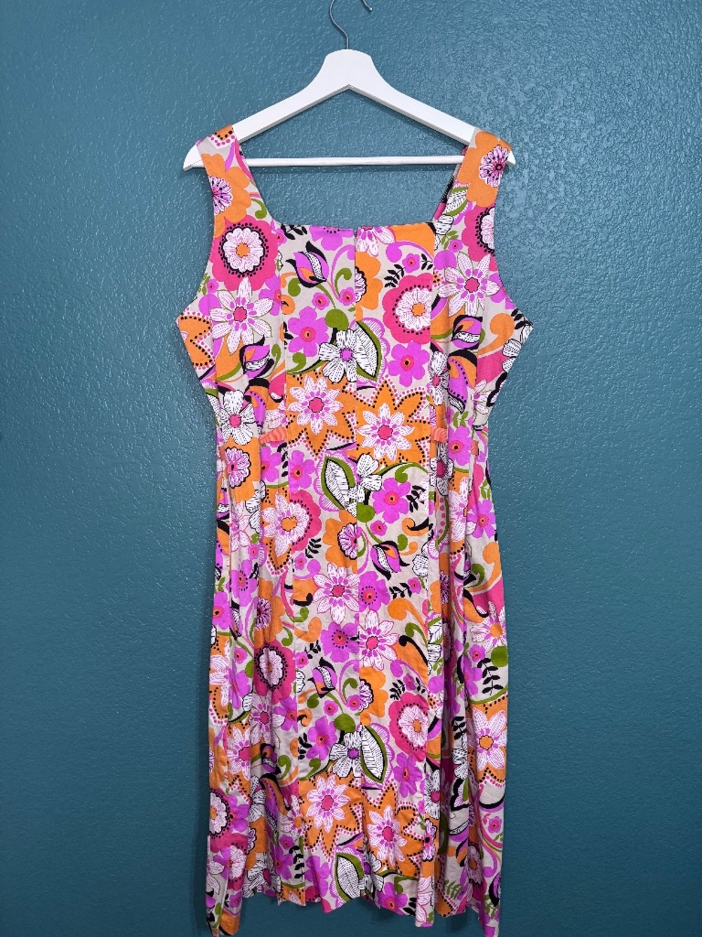 Vintage 2006 Floral Midi Dress with Vibrant Retro 1960s Mod Flare - 97% cotton - Picture 3 of 9
